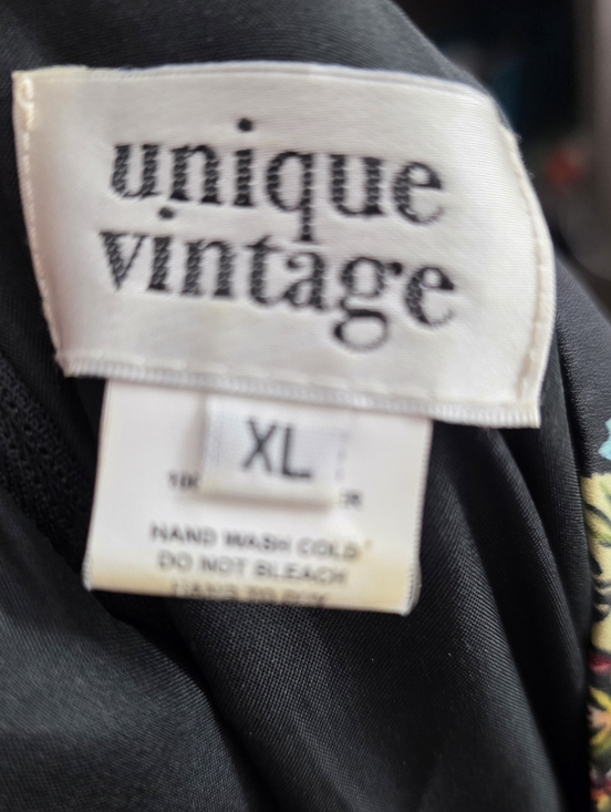 Unique vintage Floral Stripe Sleeveless Midi Dress in Black and Pink - Picture 14 of 15